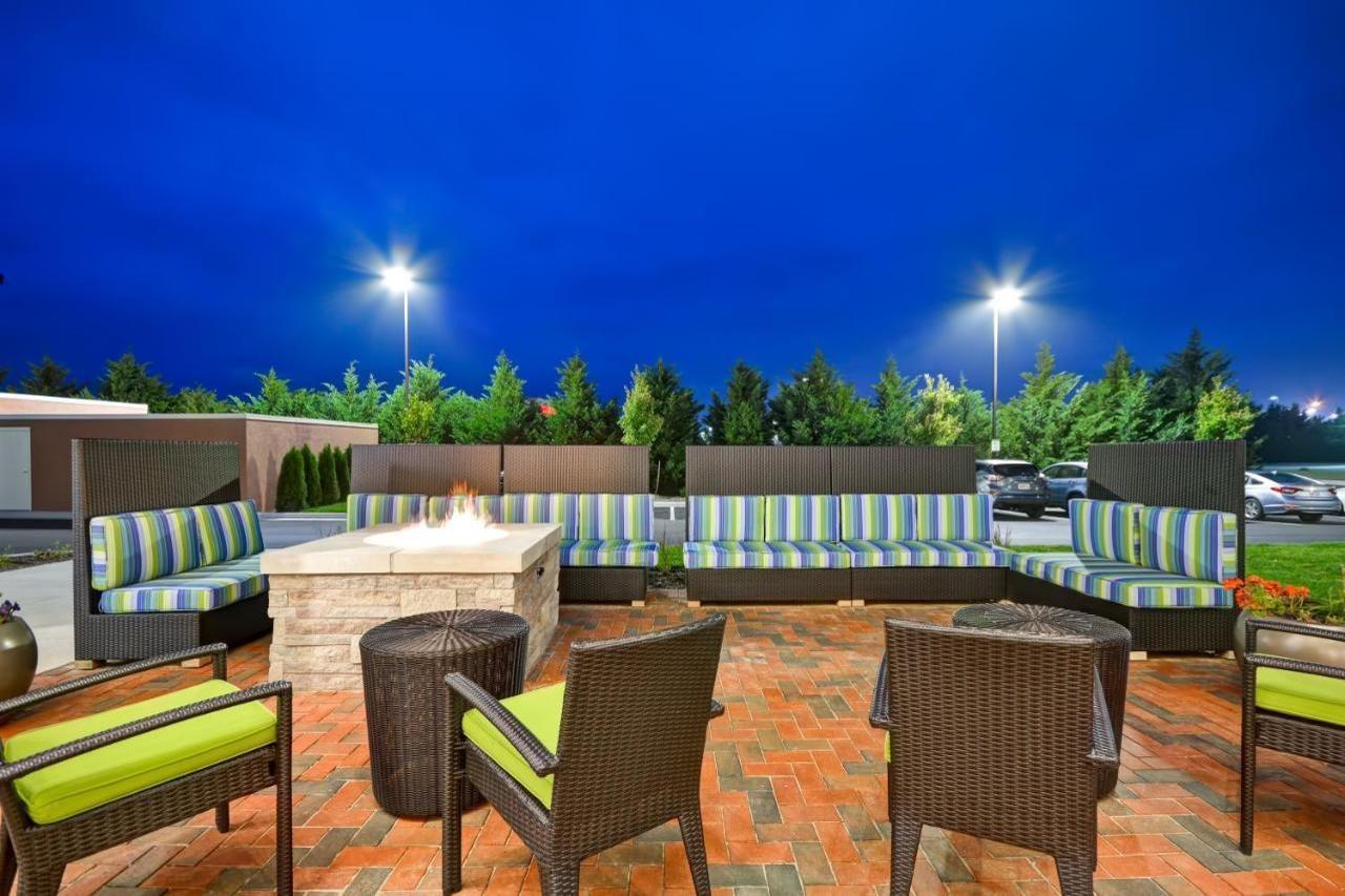 Home2 Suites By Hilton Charles Town Exterior foto