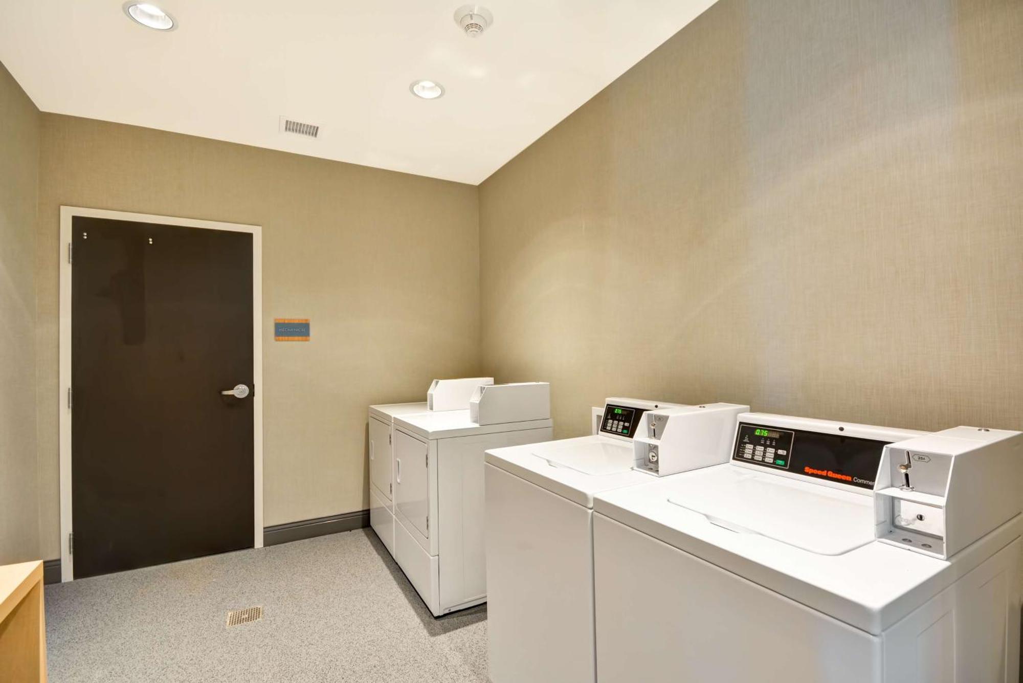Home2 Suites By Hilton Charles Town Exterior foto